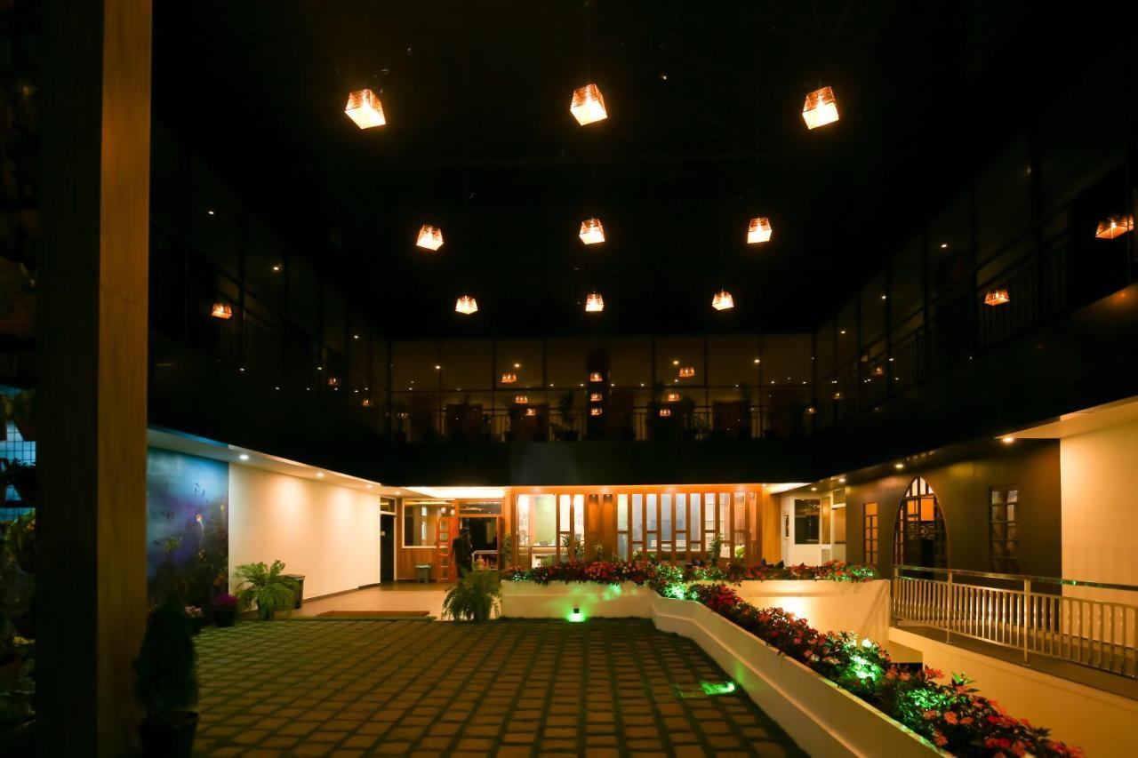Amuse Vista Resorts And Spa Anachal Esterno foto